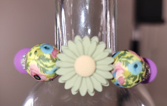 Sweet Sage Daisy Bracelet
